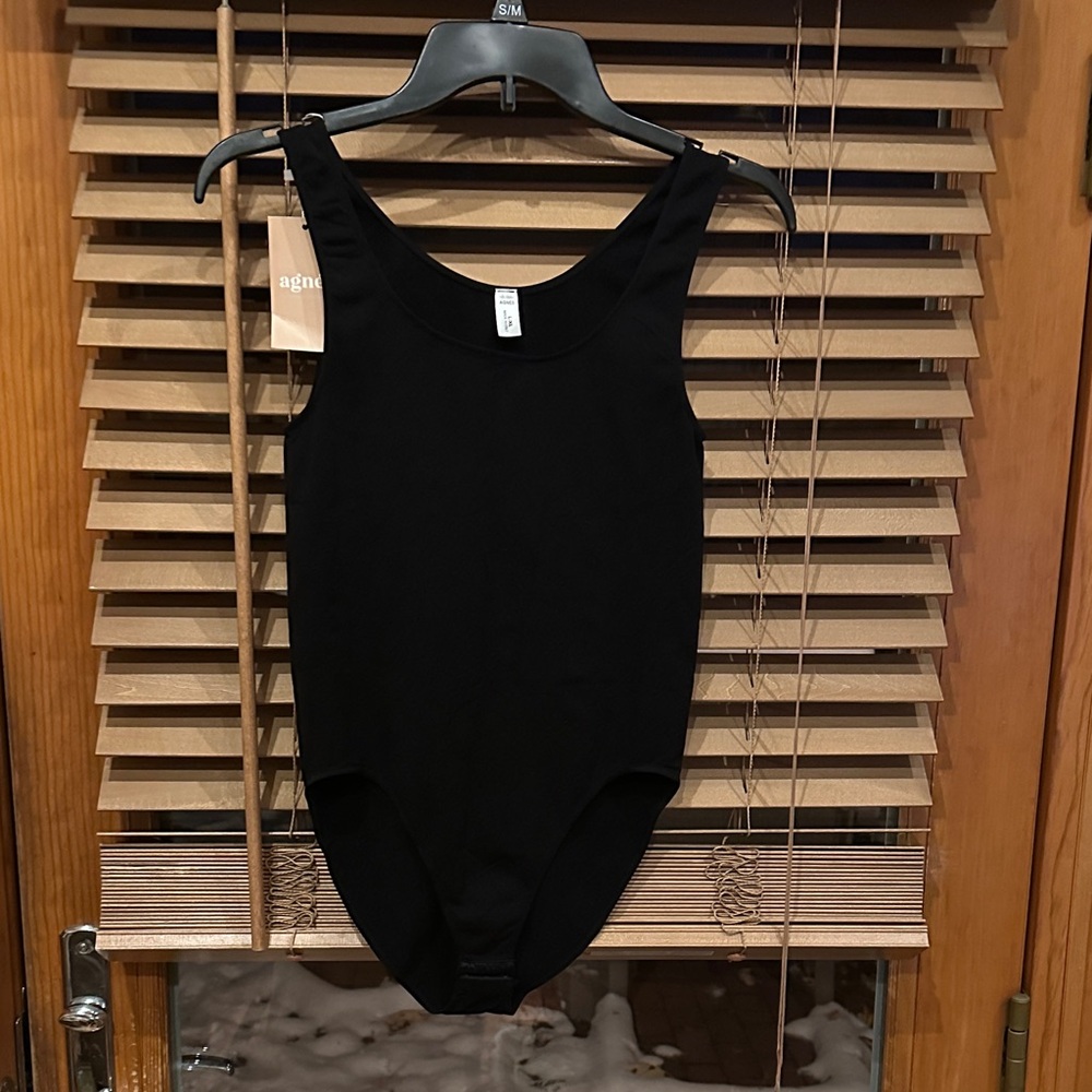 Sleek Black Shapewear Bodysuit